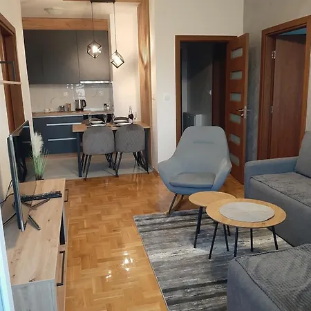 Milic Pirot-zapadni Kej 10 Apartment Pirot