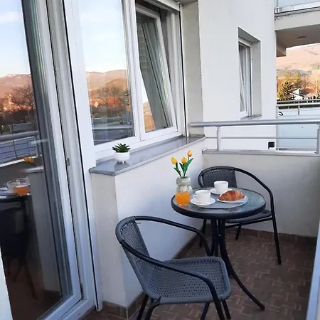 Milic Pirot-zapadni Kej 10 * Pirot