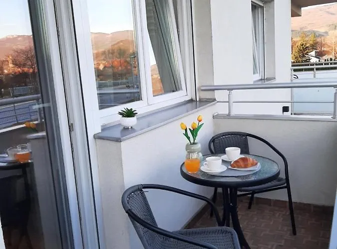 Milic Pirot-zapadni Kej 10 * Pirot